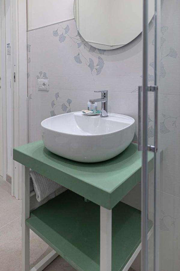 Vietri Al Chiaro Di Luna Luxury Suites Amalfi Coast מראה חיצוני תמונה