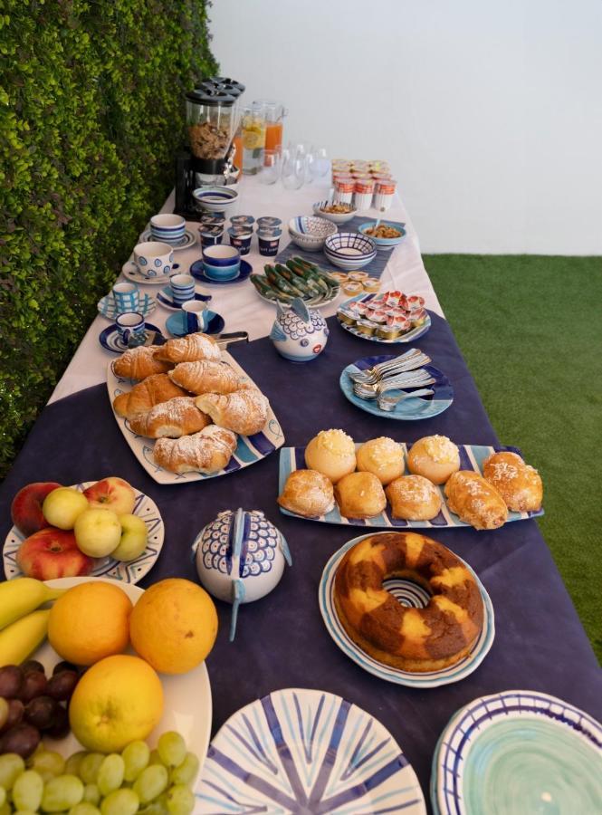 Vietri Al Chiaro Di Luna Luxury Suites Amalfi Coast מראה חיצוני תמונה