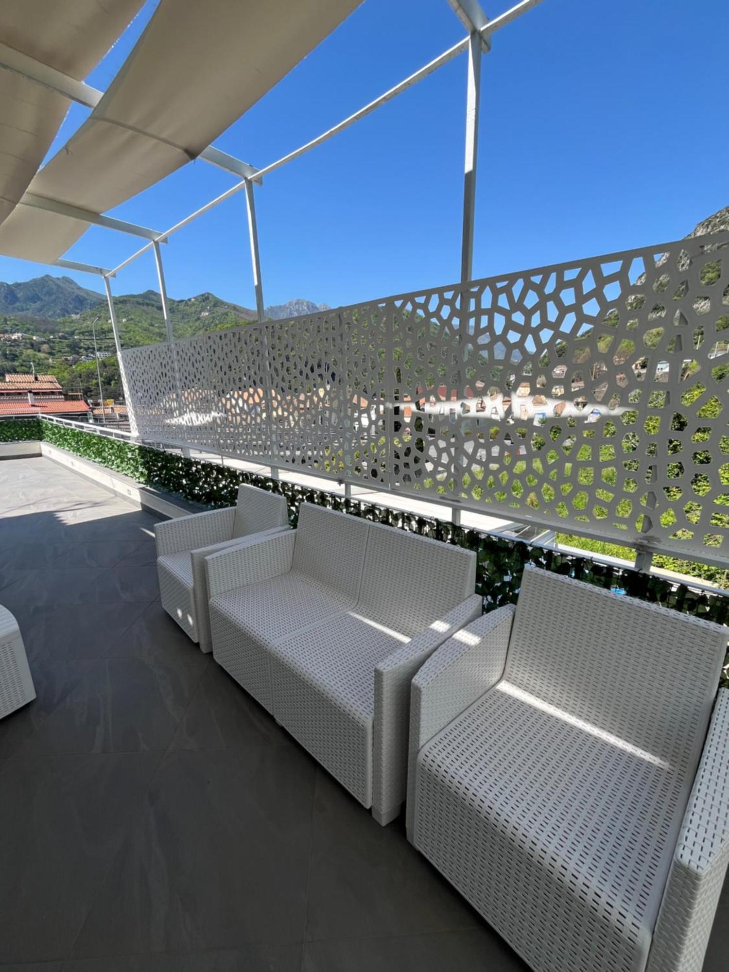 Vietri Al Chiaro Di Luna Luxury Suites Amalfi Coast מראה חיצוני תמונה